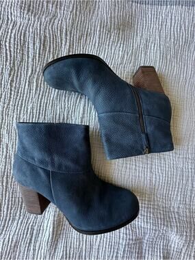 Cole Haan Nike Air Leather Ankle Boots Womens 9.5 Blue Comfort Block Heel Boot